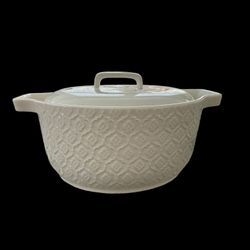 ESSENCE ROUND CASSEROLE 1.45 qt