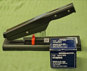 Stanley Bostitch Heavy-Duty Stapler and Box of Staples