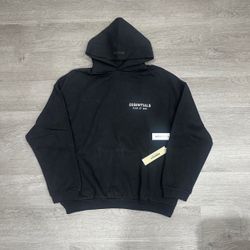 🖤 FEAR OF GOD ESSENTIALS BLACK FLEECE JACKET / SWEATER – SIZE M– NEW & AUTHENTIC