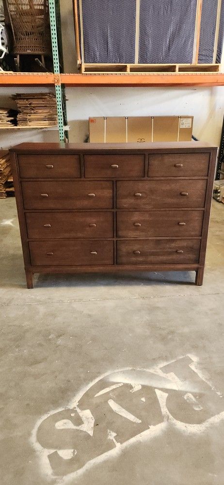 9 Drawer Dresser 