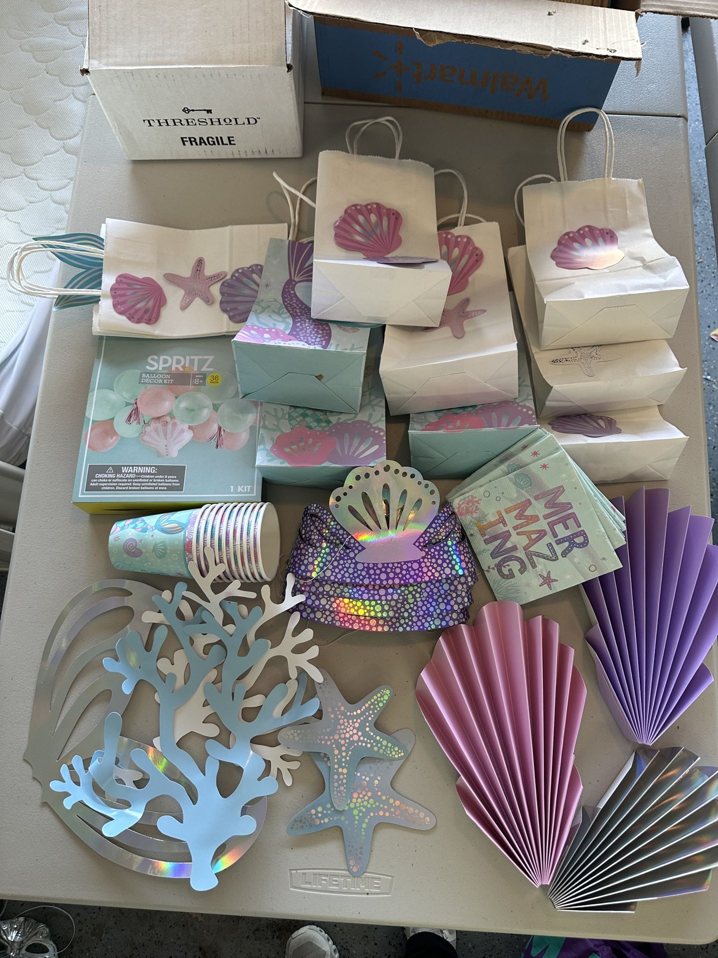 Assorted Mermaid Party Supplies