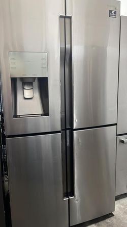 Samsung 4-Door Stainless Steel Refrigerator Fridge
