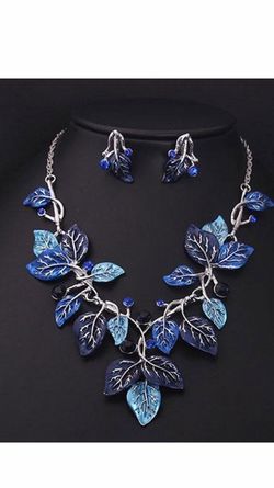 Blue leaf set