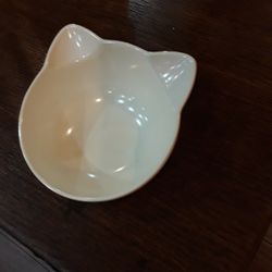 Brand New Cat /dog  Bowl  In Weeki Wachee Spring Hill
