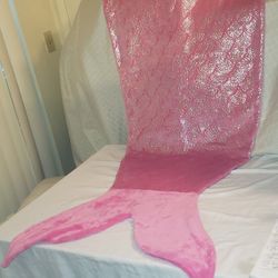 Kids Mermaid Tail Super Soft Plush Flannel Sleeping Snuggle Blanket
