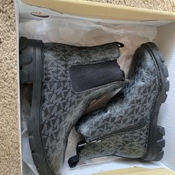Michael Kors Girls Boots Size 12