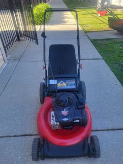 Lawnmover Yard Machine Push In Excellents Conditions