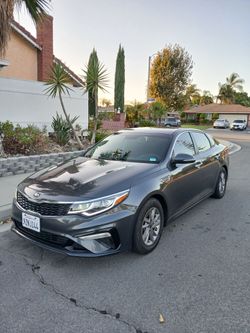 2020 KIA Optima
