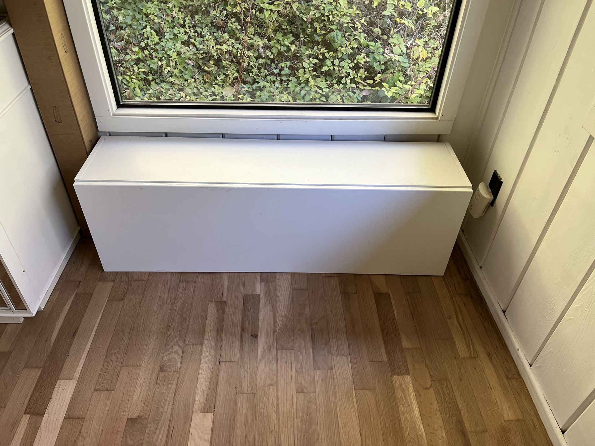 White Cabinet/Bookshelf/Bench