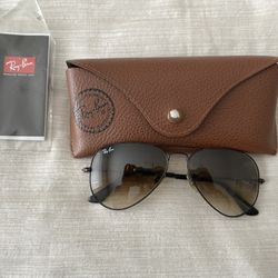 Ray Ban Aviator Sunglasses