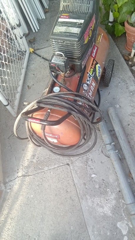 Air Compressor 
