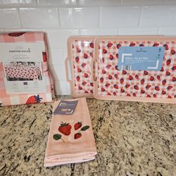 Strawberry 🍓 platter, towels and Tablecloths all brand new never used tags