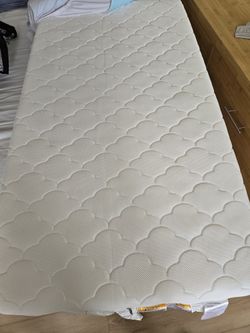 Newton Baby Crib Matress With Soft Quilted Cover