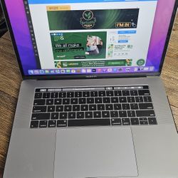 MacBook Pro A1990