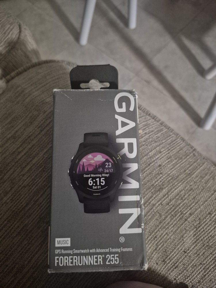Garmin Forerunner 255 Watch