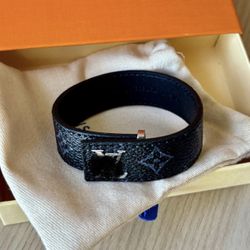 Lv Slim Bracelet