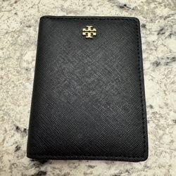 EUC Tory Burch Robinson Women's Wallet - Black