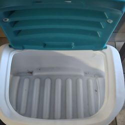 Toy Box 