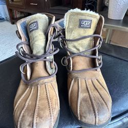 UGG Waterproof Women’s Brown Leather Boots.  Sizes. 9.5 USA 