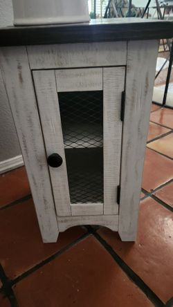 Side Table... New From Ashley