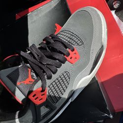 Jordan 4z retro