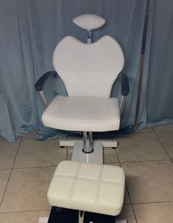 Pedicure chair