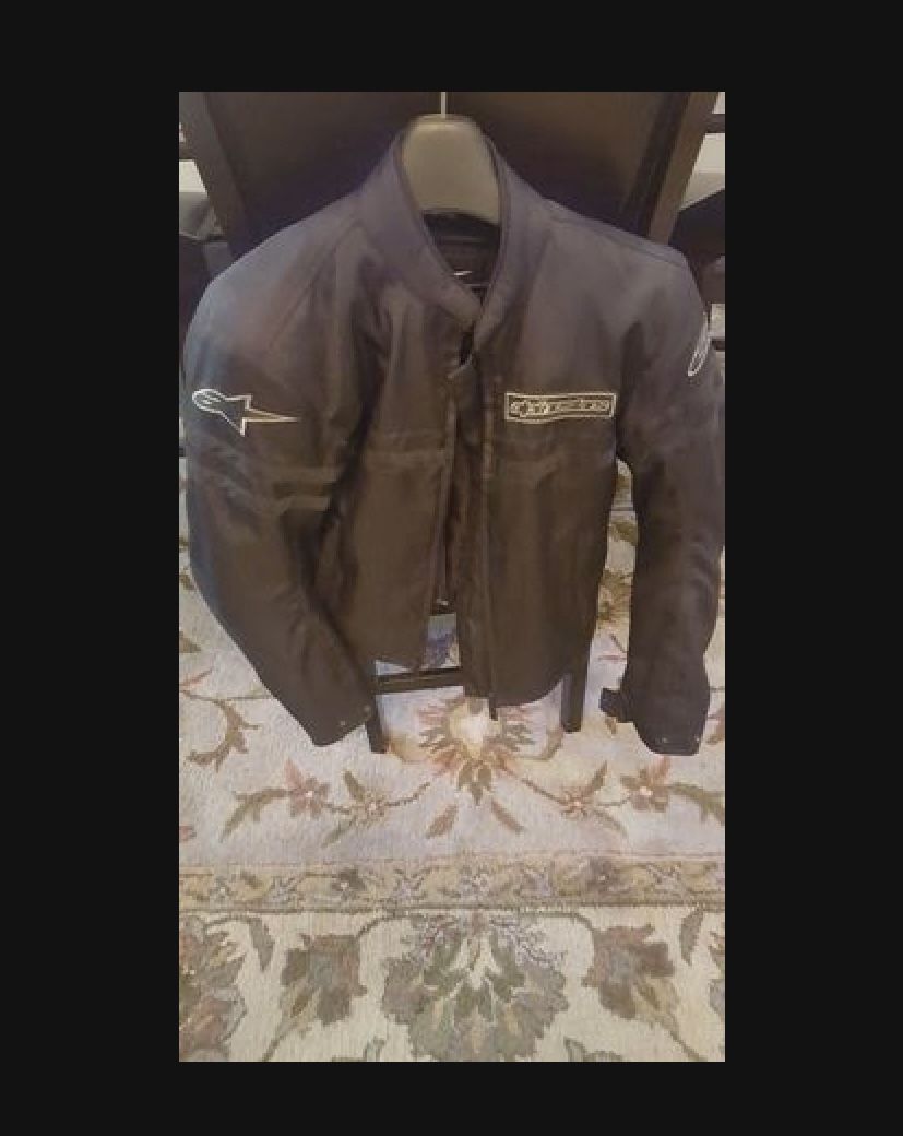 Women’s Motorcycle Jacket 