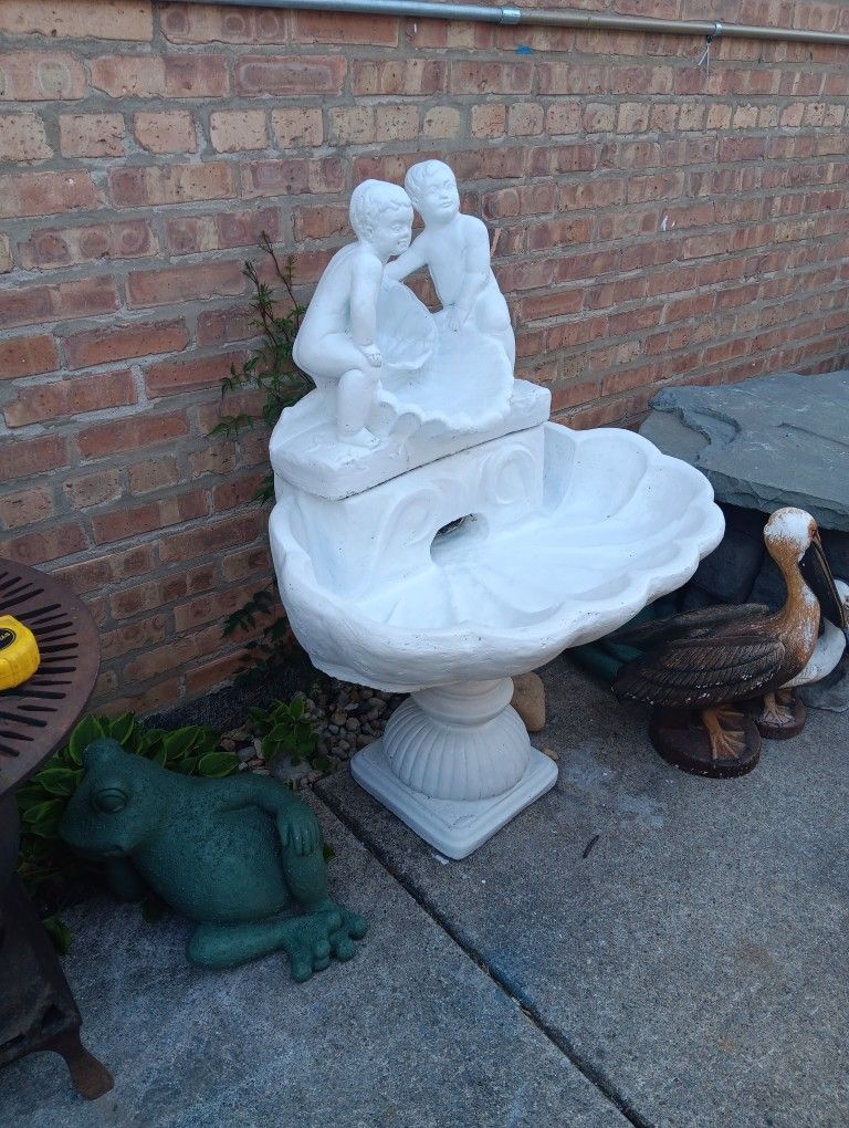 43" H Heavy Solid Large Concrete Outdoor Patio Fountain