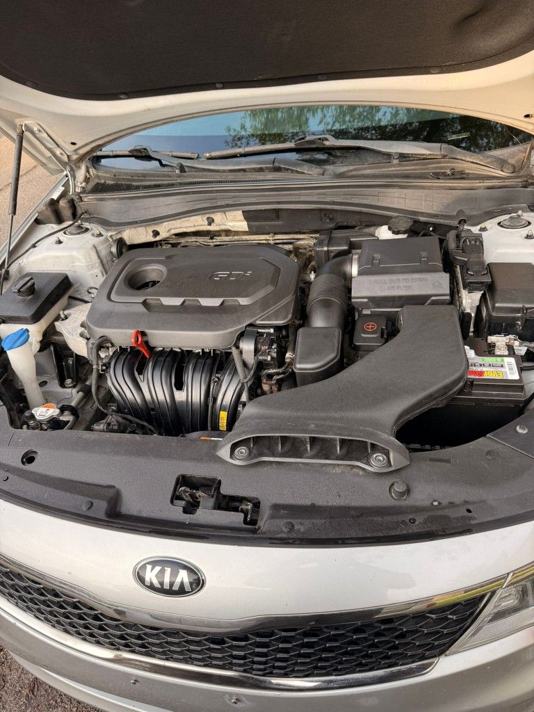 2018 KIA Optima