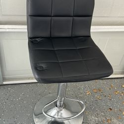 Black Bar Stool 