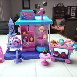 Shopkins World Vacation Oh La La Macaron Cafe and Petite Sweets Collection