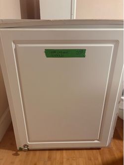 Kitchen cabinets