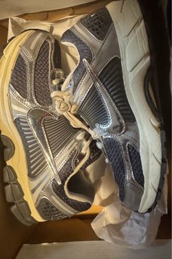 Nike zoom vomero 5