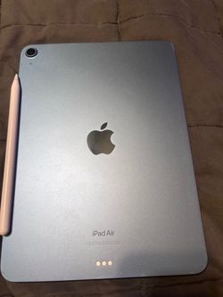 Apple iPad Air Blue Aluminum Tablet (256 GB)