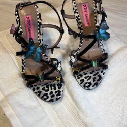 Betsy Johnson Heels 7.5