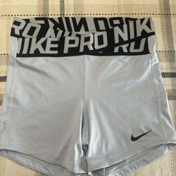 Nike Pro