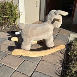 HugFun Pottery Barn Rocking Bunny 25 " x 20 " x 10 "