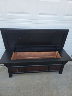 Vintage Bench trunk