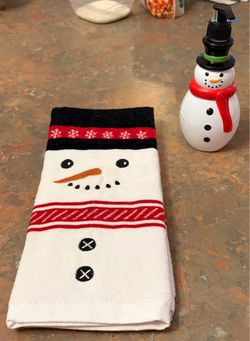 New Snowman hand towel and new soap pump