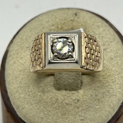 Diamond And Gold Men’s Ring