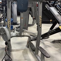 HOIST VERTICAL KNEE RAISE/DIP!! READY FOR PICUP OR DELIVERY!