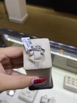 14k white gold with 1ct diamond solitaire ring 50% OFF