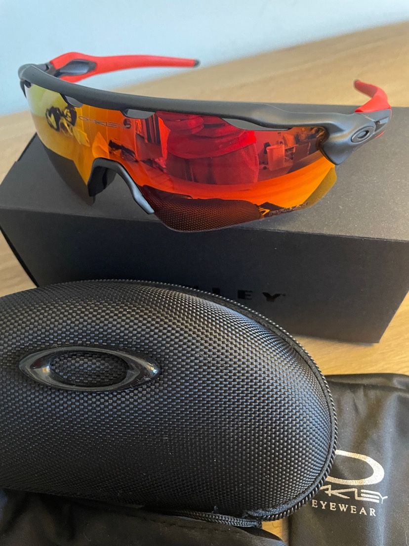 Oakley Radar EV Path Sunglasses
