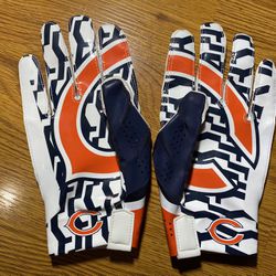 Chicago Bears Football Gloves