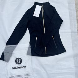Lulu Lemon With Gold Zipper 