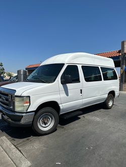 2012 Ford Econoline