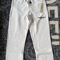 Fear of God Essentials Relaxed Pants Light Oatmeal – New XS-L