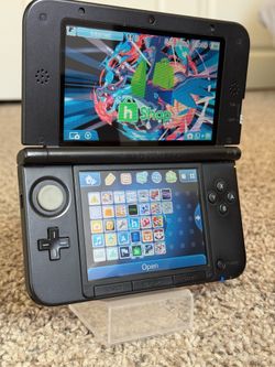 Nintendo 3DS XL Red With 32 GB Memory Card and Charger Cable