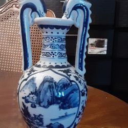 Double dragon vase w stand 9"