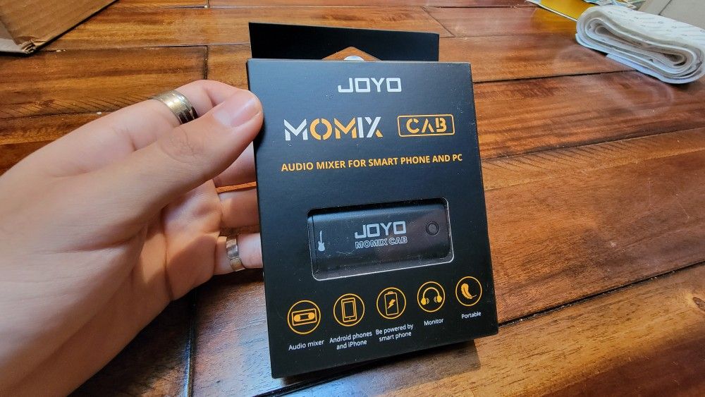 Audio Monitor Joyo Momix cab with cell phone adapter new